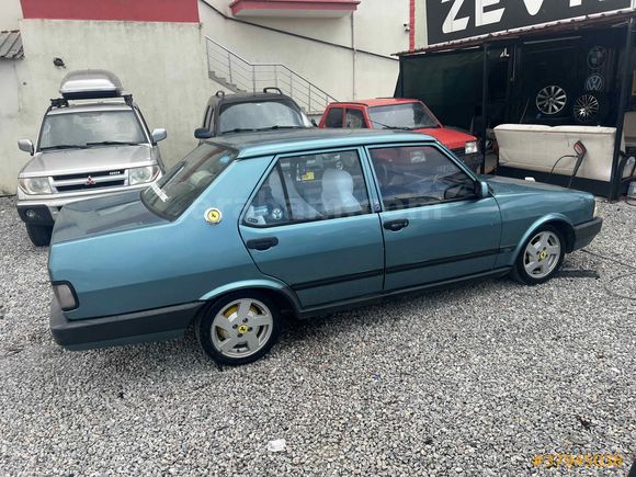 ZEVK OTO GALERİDEN  DOĞAN SLX 