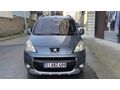 Sahibinden Peugeot Partner 1.6 HDI Premium Pack K. KARTI ÇEKİLİR 