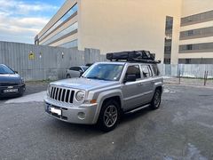 Jeep Patriot 2.0 CRD 4x4 Outdoor Tutkunlarına, Araç Üstü Çadırlı