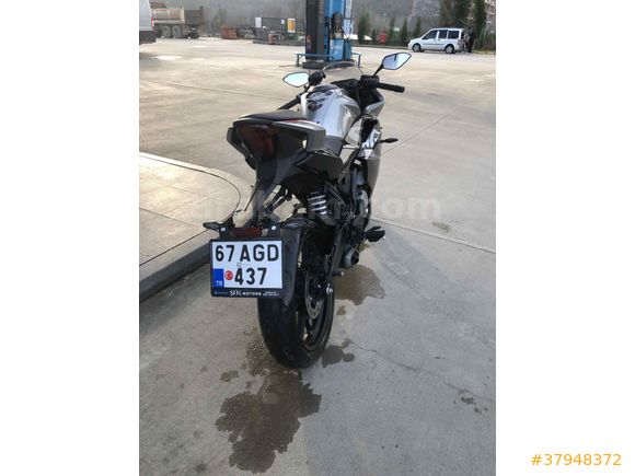 CFMOTO 250 SR 