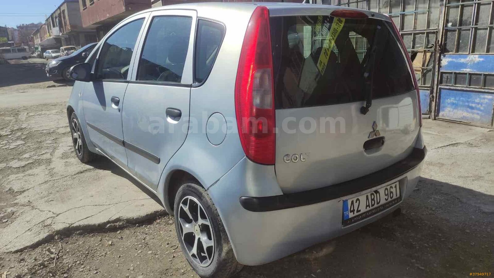 Galeriden Mitsubishi Colt 1.3 Invite 2006 Model Konya 310.000 km Gri 4