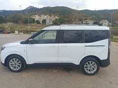 TAKASLI  Sahibinden Ford Tourneo Courier 1.0 EcoBoost Titanium 2024 Model