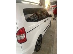 Sahibinden Ford Tourneo Courier 1.5 TDCi Titanium Plus 2023 Model 
