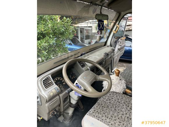 Galeriden Isuzu NPR Mersin