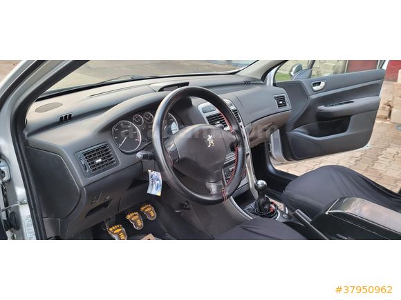 Sahibinden Peugeot 307 1.4 HDi XR 2004 Model 