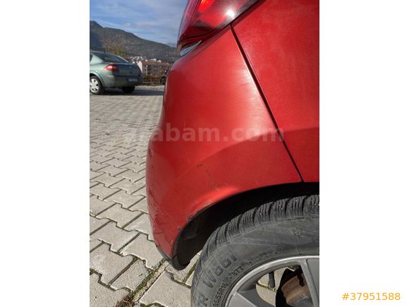 Sahibinden Renault Clio 1.5 dCi Touch 2012 Model 