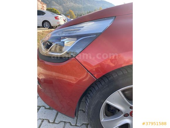 Sahibinden Renault Clio 1.5 dCi Touch 2012 Model 