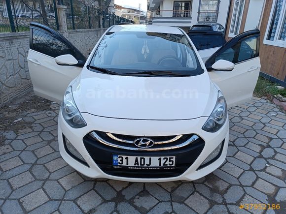 Sahibinden Hyundai i30 1.6 CRDi Style 2012 Model