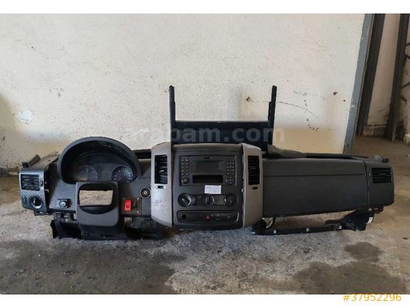 Volkswagen Crafter YEDEK PARÇALARI