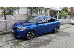 Sahibinden Renault Taliant 1.0 Tce Touch 2023Model 2024 mart ayı trafik çıkışlı 26500km Mavi (metalik)