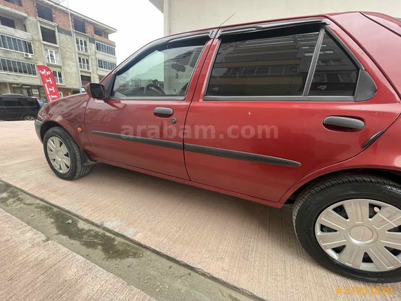 Sahibinden Ford Fiesta 1.4 Fun 1999 Model 