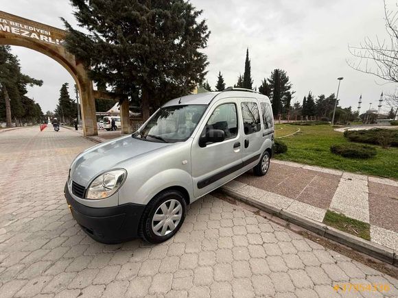 Galeriden Renault Kangoo Multix 1.5 dCi Authentique 2008 Model Samsun