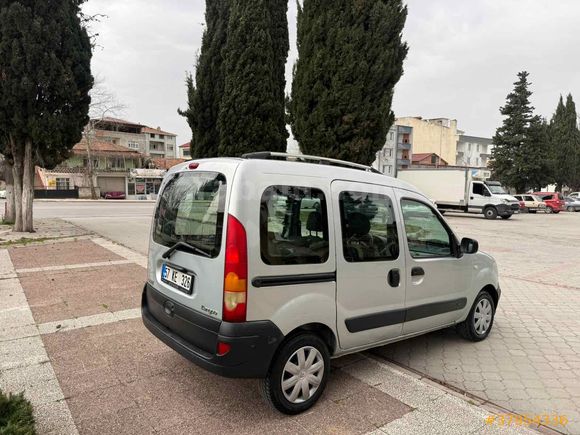 Galeriden Renault Kangoo Multix 1.5 dCi Authentique 2008 Model Samsun
