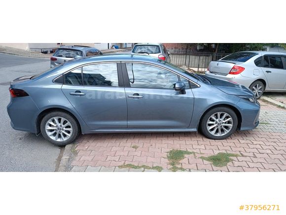 Sahibinden Toyota Corolla 1.5 Dream 2021 Model