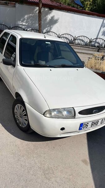 Sahibinden Ford Fiesta 1.25 Flair 1998 Model Ankara 213.000 km Beyaz
