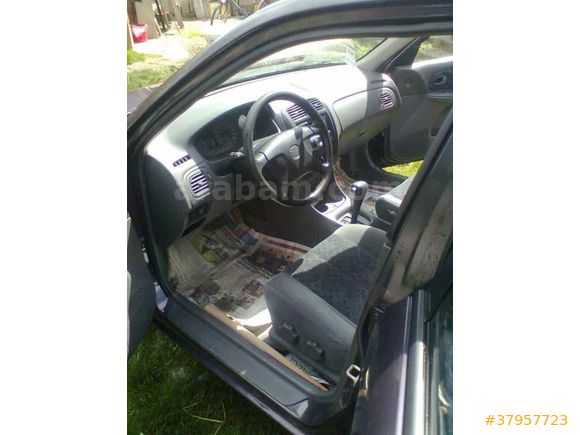 Sahibinden Mazda 323 1.8 2000 Model 