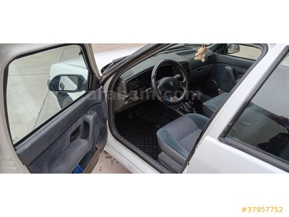 Sahibinden Renault R 19 1.6 Europa iE 2000 Model