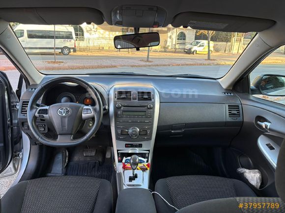 Sahibinden Toyota Corolla 1.4 D-4D Comfort Extra 2011 Model