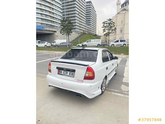 Sahibinden Hyundai Accent 1.5 GLS 2000 Model 