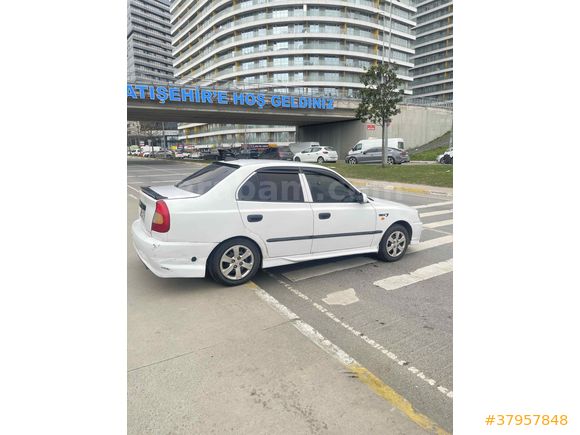 Sahibinden Hyundai Accent 1.5 GLS 2000 Model 
