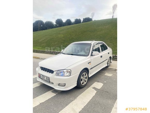 Sahibinden Hyundai Accent 1.5 GLS 2000 Model 