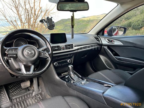 HATASIZ BOYASIZ MAZDA 3