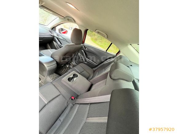 HATASIZ BOYASIZ MAZDA 3