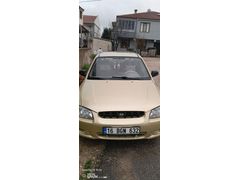 Sahibinden Hyundai Accent 1.3LX 2000 Model  251.023km Sarı