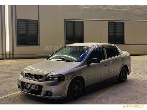 Opel Astra 1.6 16V Elegance 2001 Model 