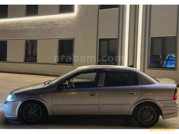 Opel Astra 1.6 16V Elegance 2001 Model 