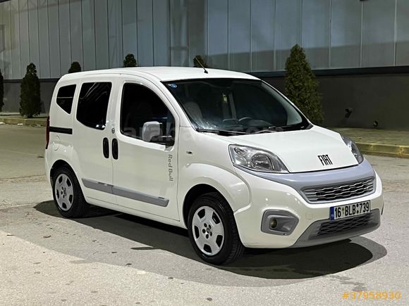 Sahibinden Fiat Fiorino Combi 1.3 Multijet Pop 2023 Model 