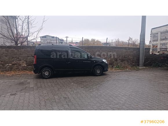 Sahibinden Dacia Dokker 1.5 DCi Stepway 2016 Model