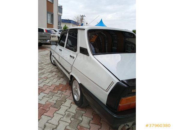Sahibinden Renault R 12 Toros 1989 Model