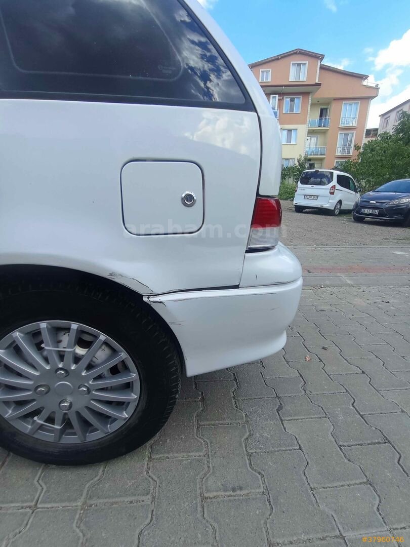 Sahibinden Suzuki Swift 1.3 GLX 2000 Model Kocaeli 197.000 km Beyaz 5