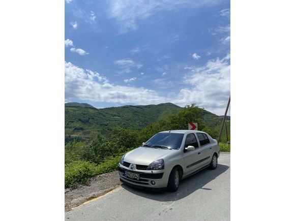 Temiz Kondisyon Clio 2 1.5 dCi