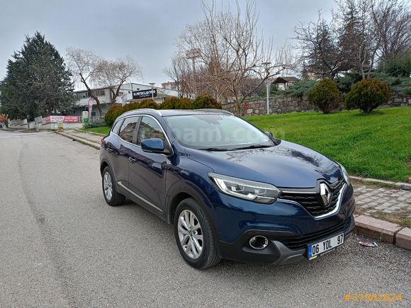Sahibinden Renault Kadjar 1.5 dCi Icon cam tavan  2016 Model