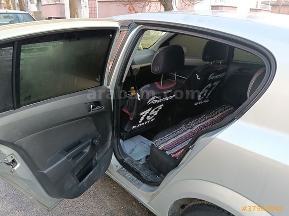 Sahibinden Opel Astra 1.4 Essentia 2005 Model 