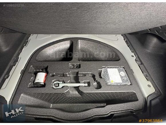 H.K AUTO'DAN HATASIZ BOYASIZ SERVİS BAKIMLI COROLLA