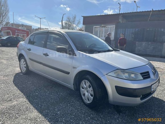 Sahibinden Renault Megane 1.6 Authentique 2005 Model 
