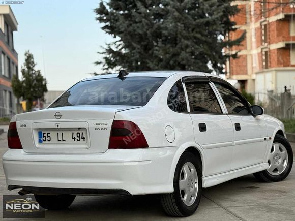 NEON MOTORS'DAN 2001 VECTRA DTI COMFORT
