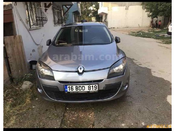 Sahibinden Renault Megane 1.6 Dynamique 2010 Model 