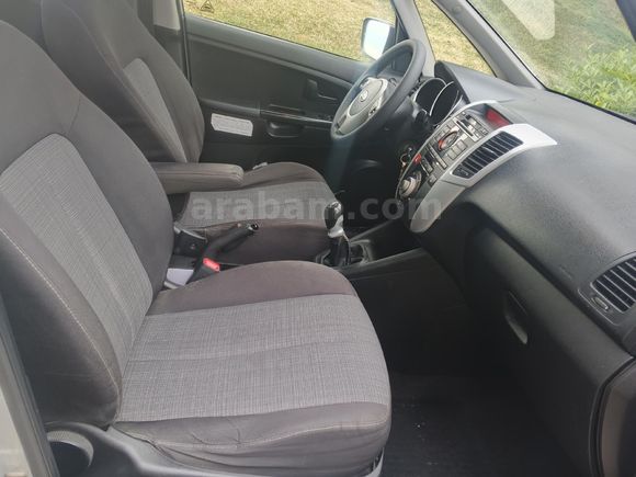 BÖYLESİ ANCAK BAYİDE 2011 Kia Venga 1.4 CRDi 252 BİN KM de 6 İLERİ MANUEL