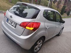 MASRAFSIZ TERTEMİZ 2011 Kia Venga 1.4 CRDi 252 BİN KM de 6 İLERİ MANUEL