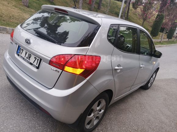 BÖYLESİ ANCAK BAYİDE 2011 Kia Venga 1.4 CRDi 252 BİN KM de 6 İLERİ MANUEL