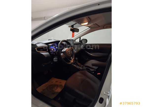 Sahibinden Toyota Corolla 1.5 Dream 2021 Model  133.333 km Beyaz