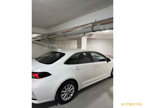 Sahibinden Toyota Corolla 1.5 Dream 2021 Model  133.333 km Beyaz
