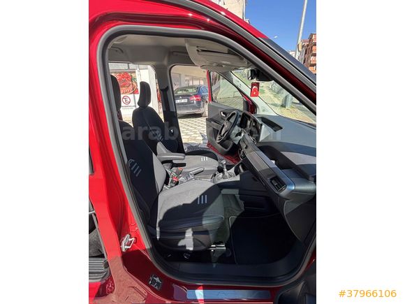 Sahibinden Hatasız Boyasız 2025 Active Paket Ford Courier