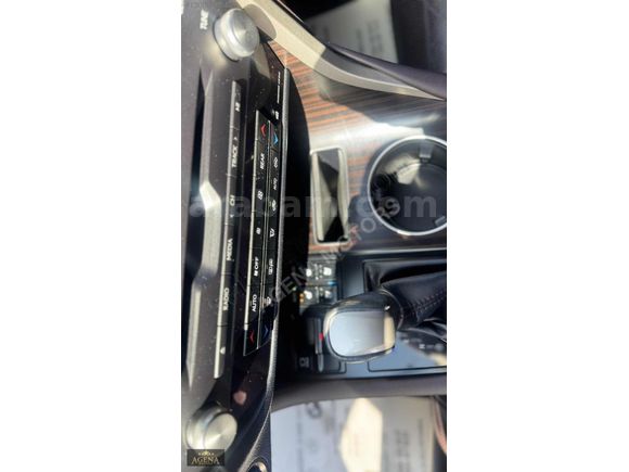 LEXUS RX 450H LONG 4x4 EXECUTIVE 7 KiSiLiK HYBRID SERVIS BAKIMLI