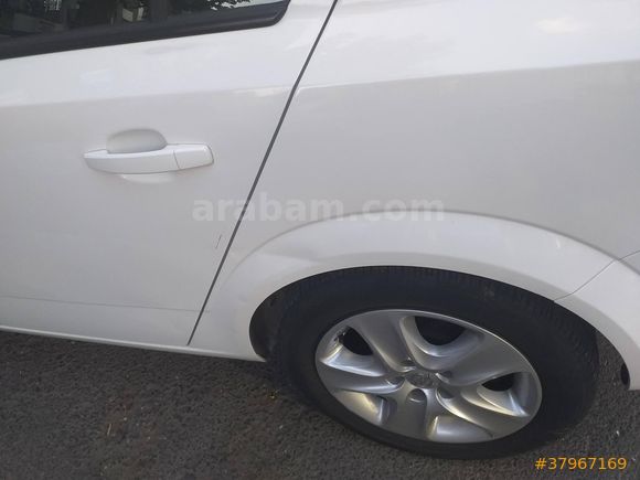 Sahibinden Opel Astra 1.6 Essentia 2012 Model 