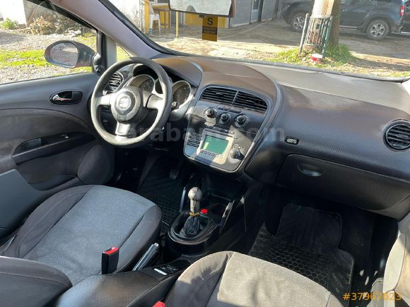KLAS OTO KARTEPE  Seat Altea 1.6 Stylance 2005 Model Kocaeli